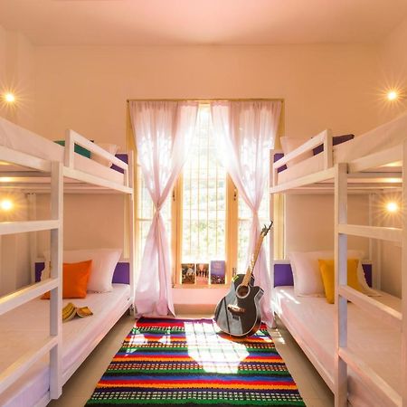 Gostops Dalhousie - Rooms & Dorms Zewnętrze zdjęcie