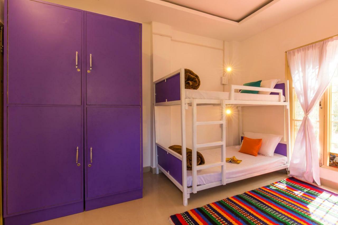 Gostops Dalhousie - Rooms & Dorms Zewnętrze zdjęcie