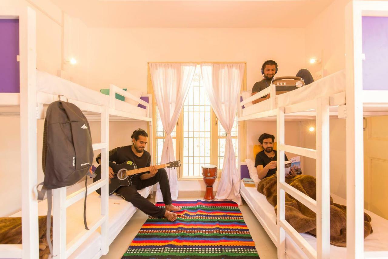 Gostops Dalhousie - Rooms & Dorms Zewnętrze zdjęcie