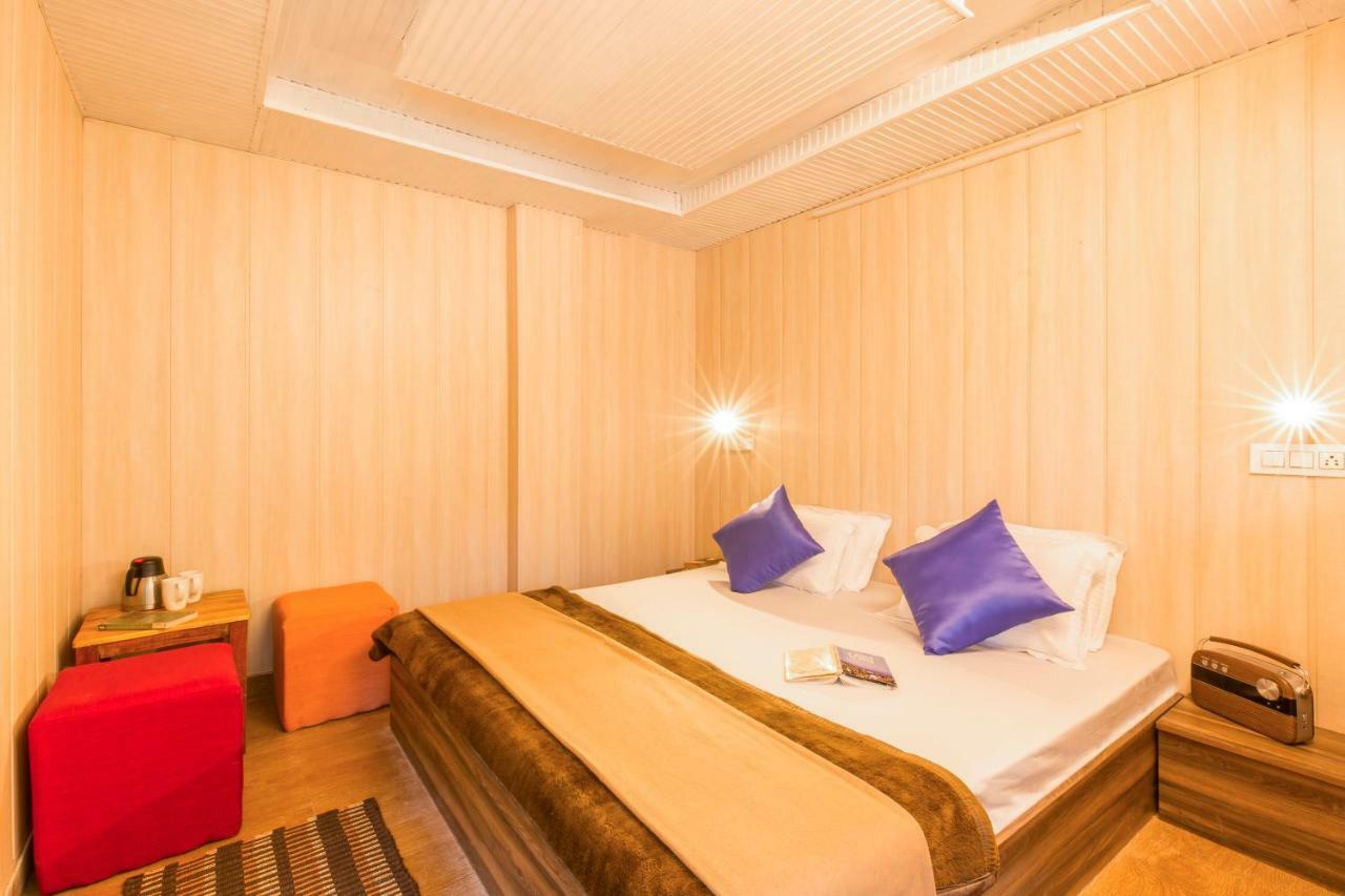 Gostops Dalhousie - Rooms & Dorms Zewnętrze zdjęcie